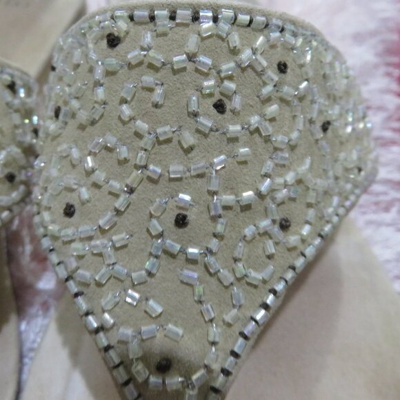 BOGO FRANCO SARTO NEHRU EMBELLISHED BEADED SAND TAN ITALIAN SUEDE THONG SANDALS - Picture 5 of 10